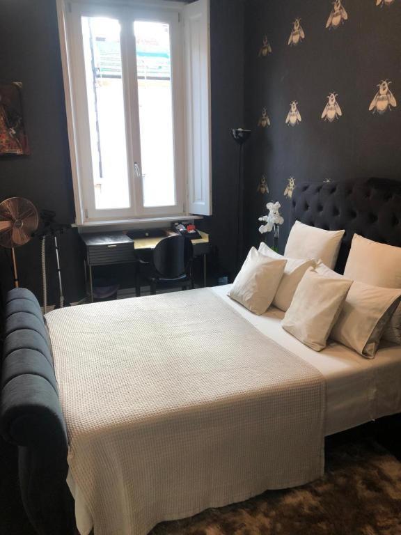 Lippi 42 Guest House Single Room'S In Villa With Garden Milan Bagian luar foto